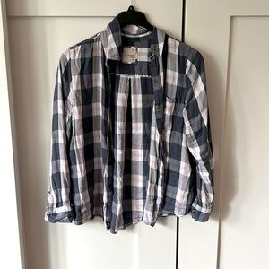 size XL plaid button up shirt